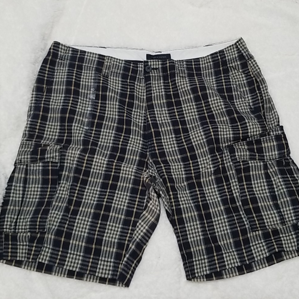 Tommy Hilfiger women's shorts size 40